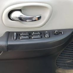 00-03 Ford F150 F250 Sd Crew Cab Left Driver Side Master Power Window Switch -Professional Auto Parts Store 00 03 ford f150 f250 sd crew cab left driver side master power window switch 25