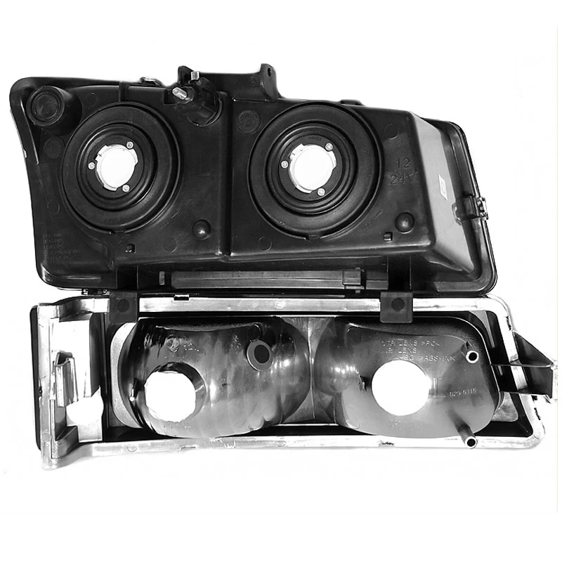 03-06 Chevy Silverado / Avalanche Euro Style Crystal Headlights - Black 7 03-06 Chevy Silverado / Avalanche Euro Style Crystal Headlights - Black - Image 5