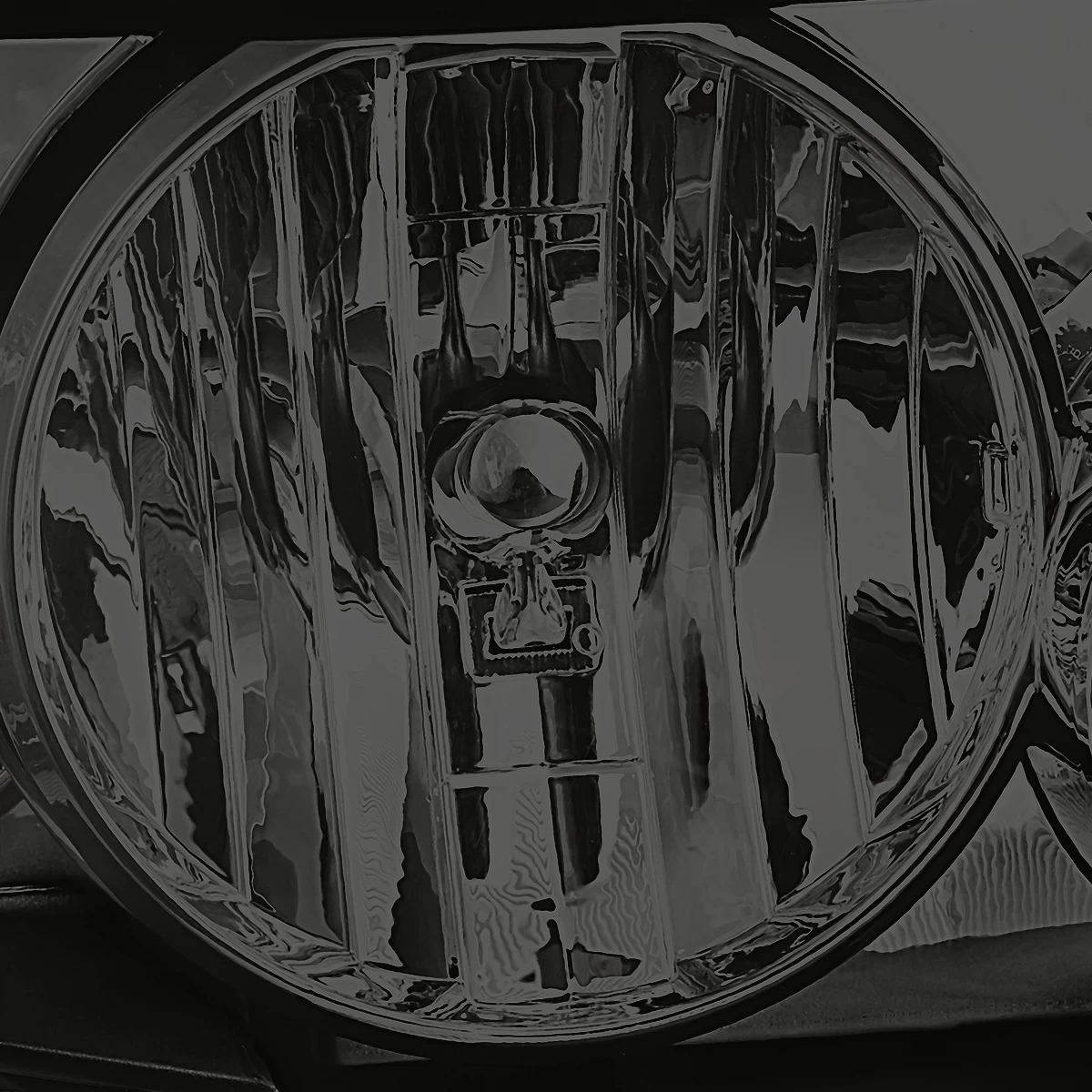 05-07 Ford Escape OE-Style Replacement Headlights - Smoked / Amber 6 05-07 Ford Escape OE-Style Replacement Headlights - Smoked / Amber - Image 4