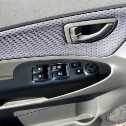 05-09 Hyundai Tucson Left Driver Side Master Power Window Control Switch Assembly -Professional Auto Parts Store 05 09 hyundai tucson left driver side master power window control switch assembly 79