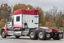 Buyers® 1705284 - Wideopen™ Class 8 Ultra-Wide Opening Single Lid Step Box -Professional Auto Parts Store 1705284 4