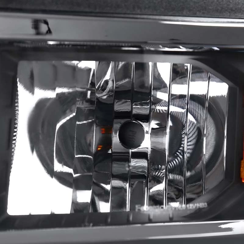 2014-15 Chevy Silverado 1500 Replacement Crystal Headlights - Black 5 2014-15 Chevy Silverado 1500 Replacement Crystal Headlights - Black - Image 3