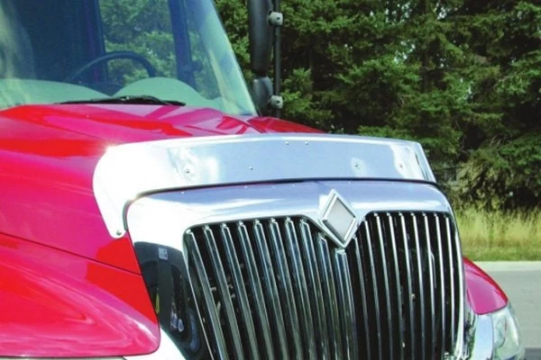 United Pacific® 29017 - Bug Deflector 4 United Pacific® 29017 - Bug Deflector - Image 2