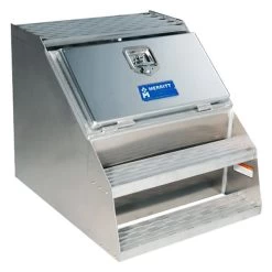 Merritt Aluminum® 488 - Single Door Saddle Box With Smooth Door And Step