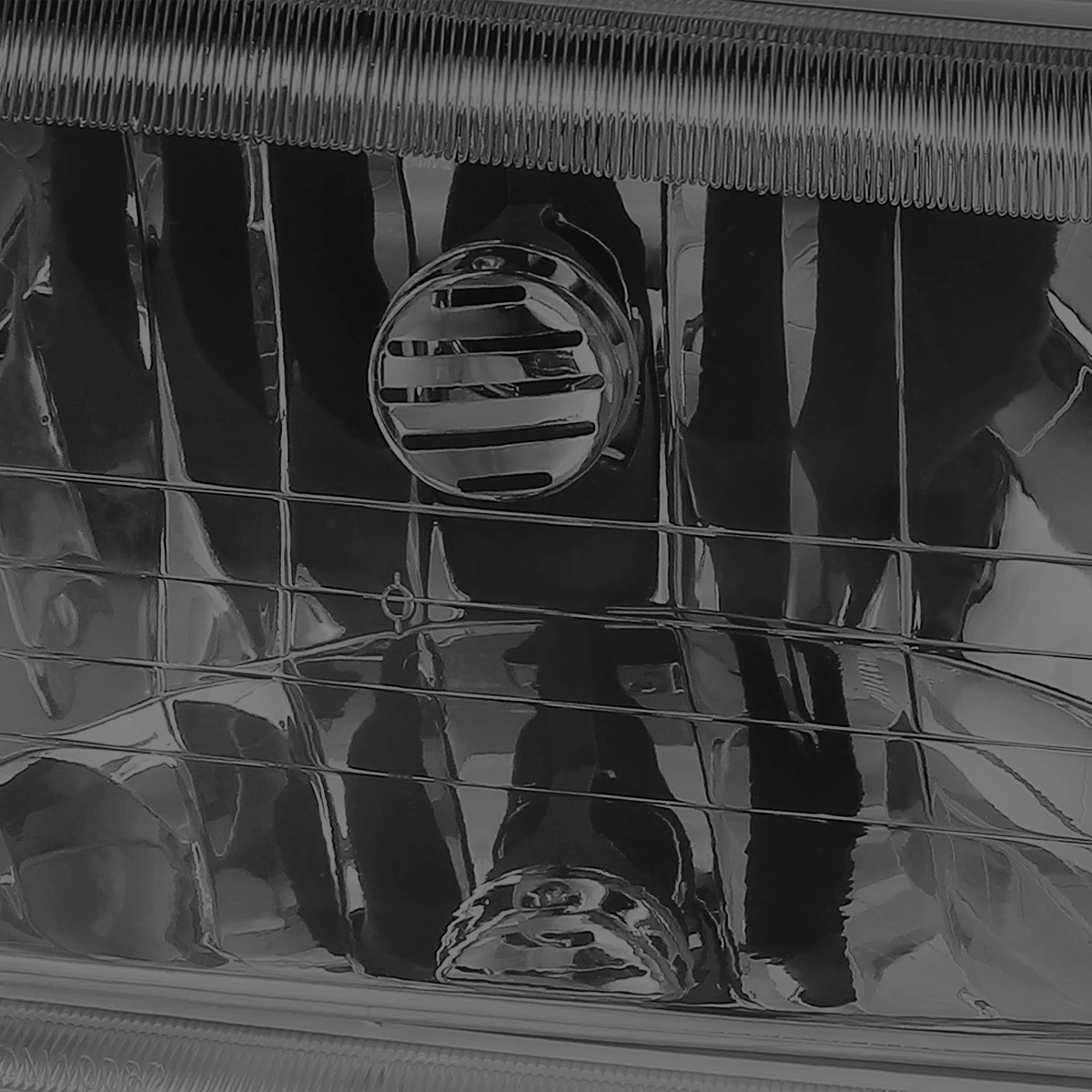 98-02 Oldsmobile Intrigue Factory Style Replacement Headlights - Smoked Lens / Clear 6 98-02 Oldsmobile Intrigue Factory Style Replacement Headlights - Smoked Lens / Clear - Image 4