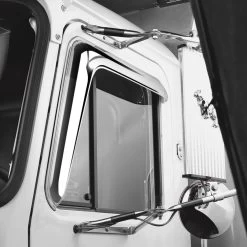 Belmor® VLC-833-1 - Tape-On Chrome Ventvisors