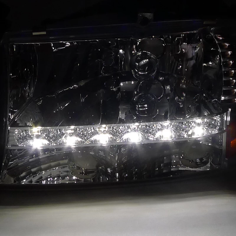 HID Combo 97-04 Dodge Dakota / Durango LED 1-Piece Crystal Headlights - Chrome 7 HID Combo 97-04 Dodge Dakota / Durango LED 1-Piece Crystal Headlights - Chrome - Image 5